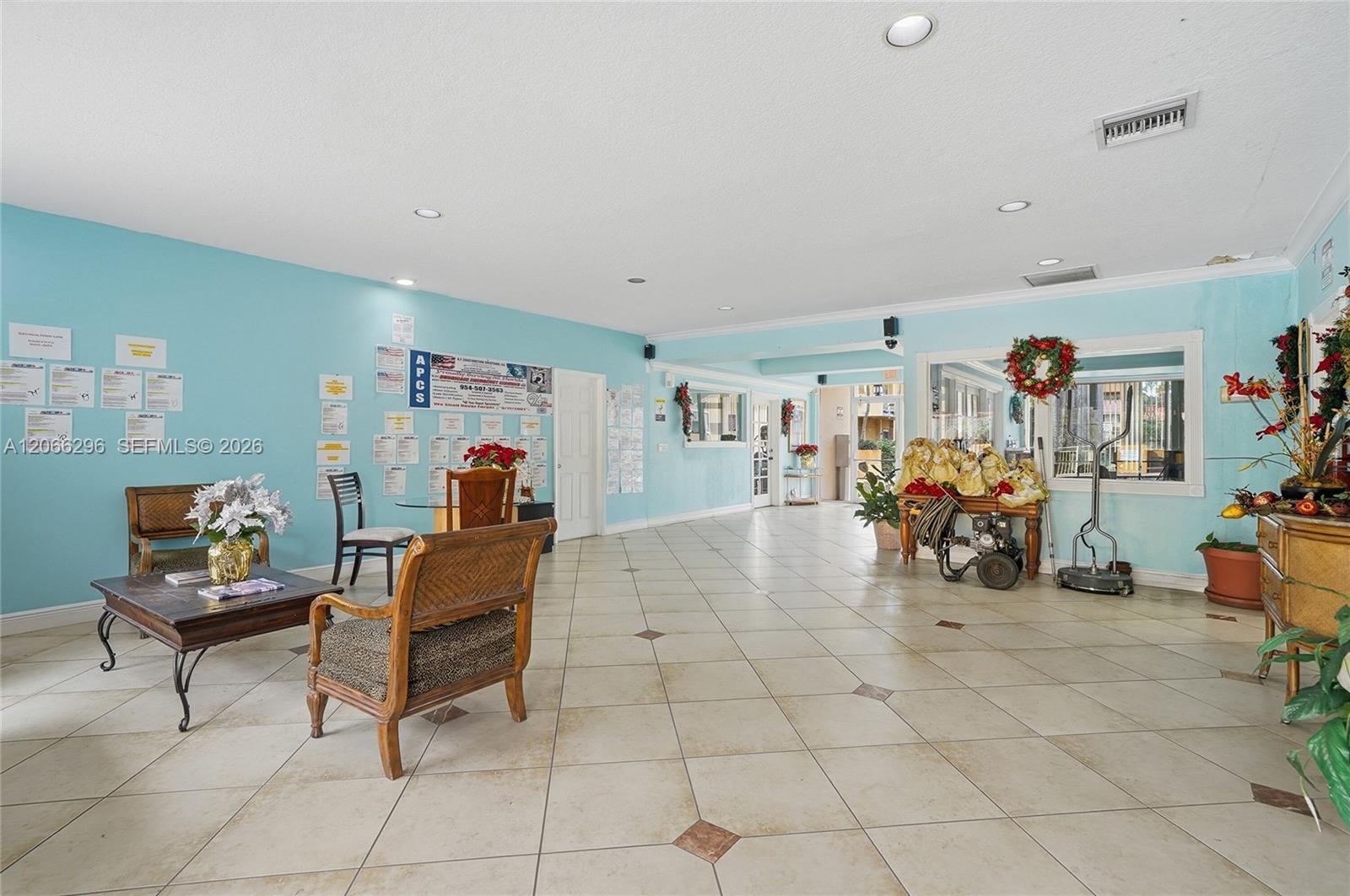 17901 Nw 68th Avenue R206 Property Photo 16