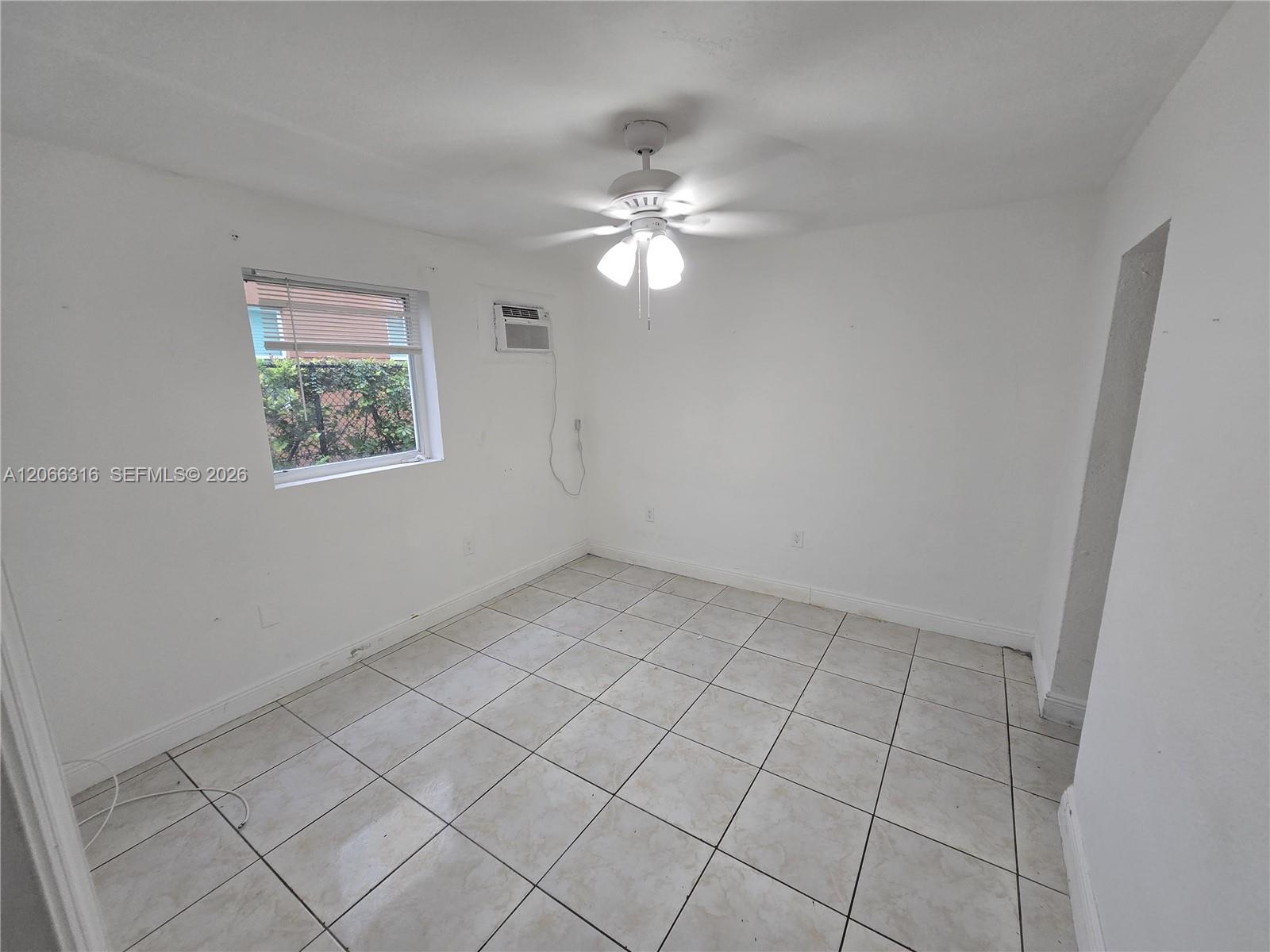 535 Nw 7th Street 3 Property Photo 8