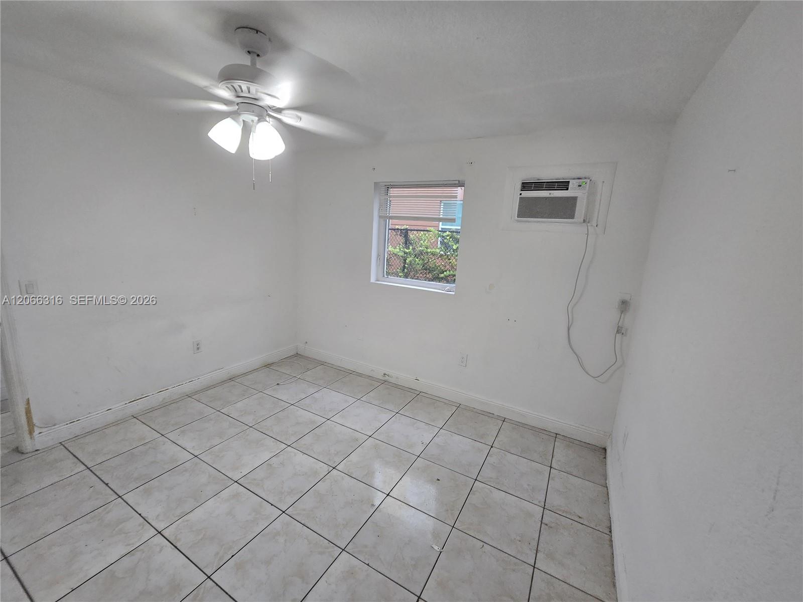 535 Nw 7th Street 3 Property Photo 10