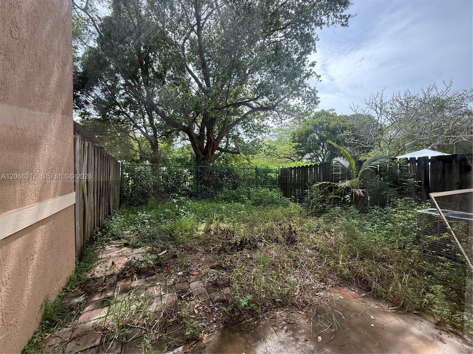 8564 Sw 214th Way Property Photo 10