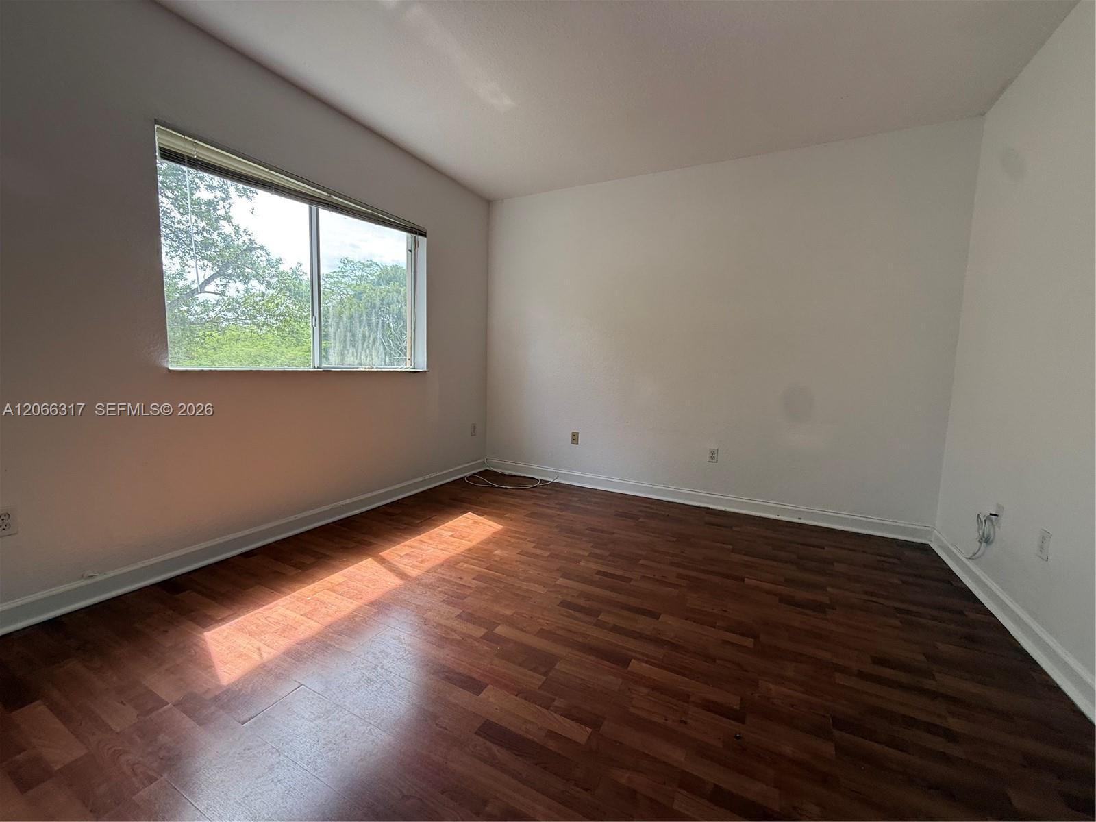 8564 Sw 214th Way Property Photo 16
