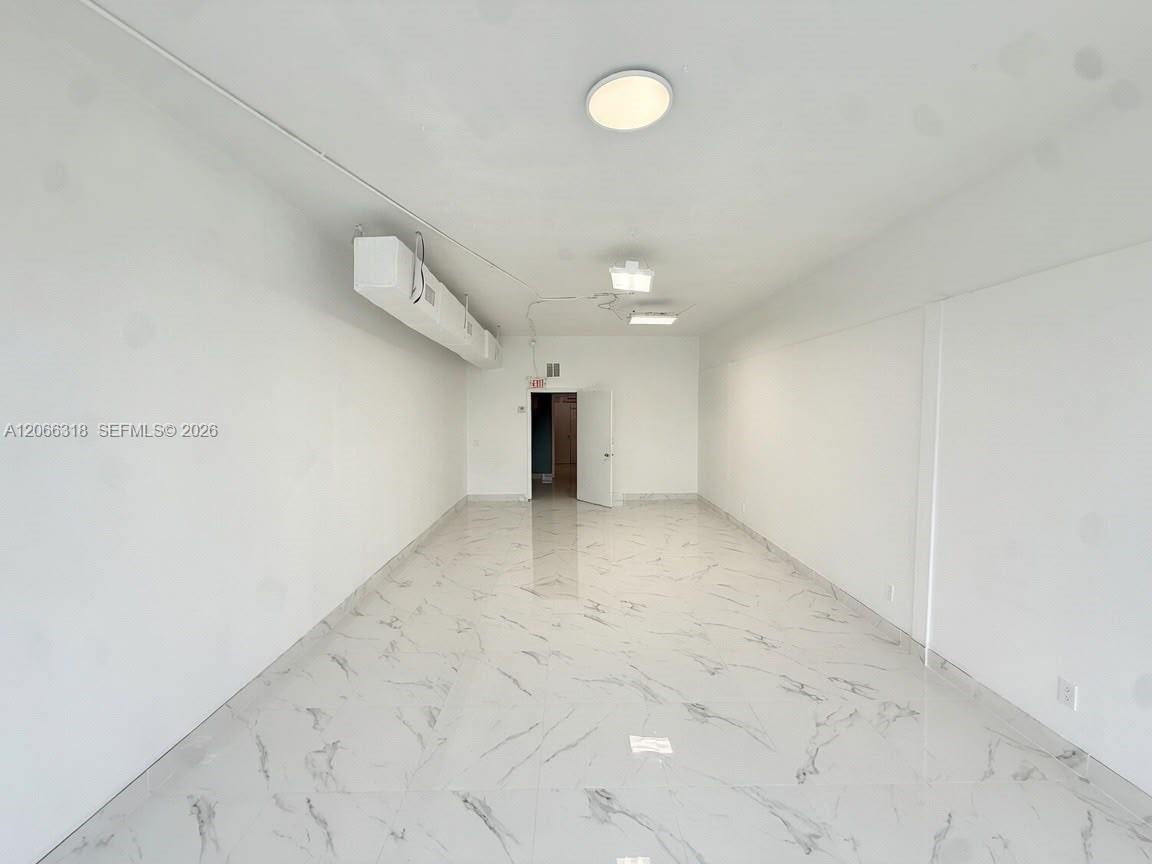 100 Sw 15th Street 112 Property Photo 3