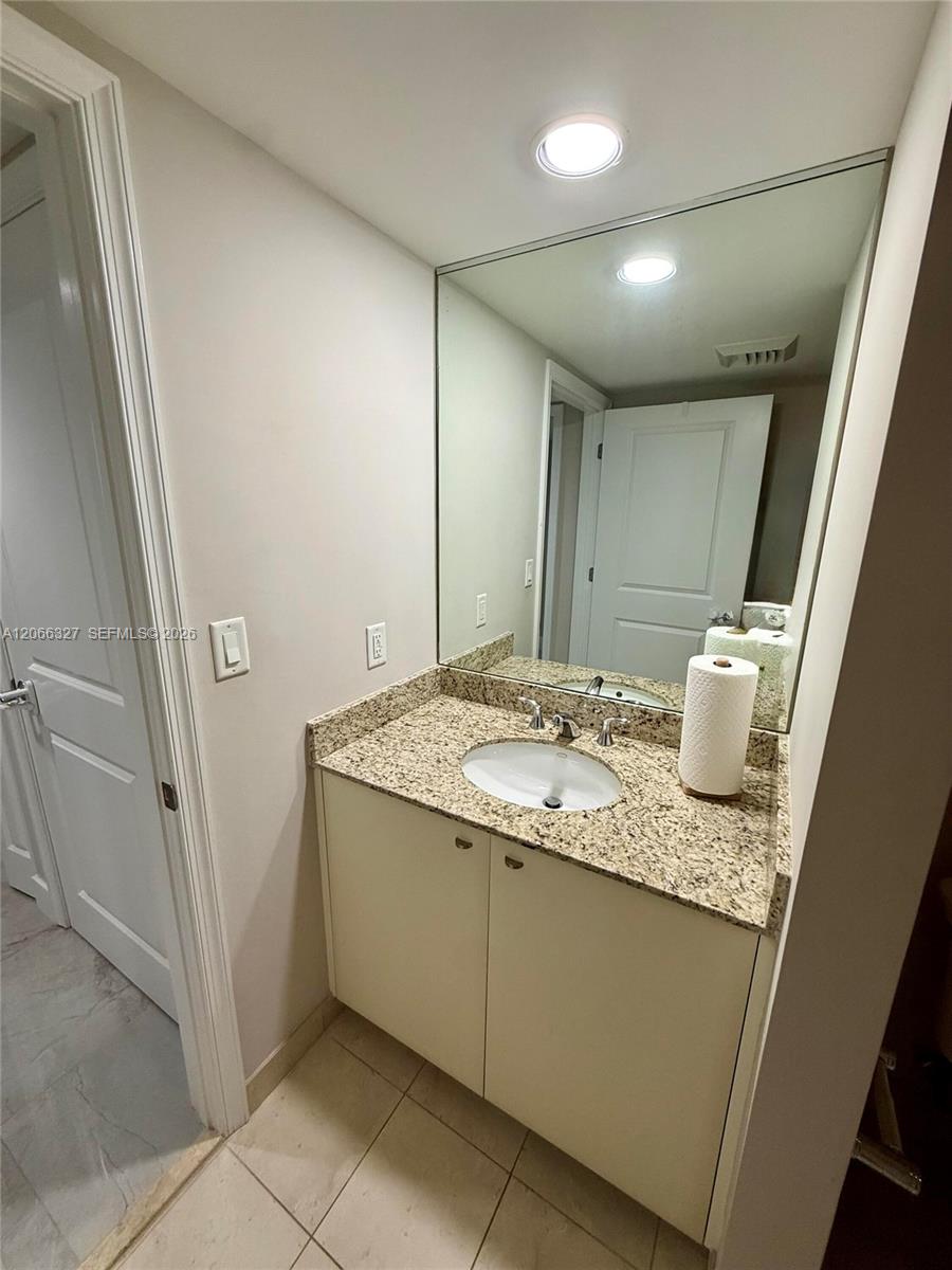 610 W Las Olas Boulevard 913n Property Photo 37