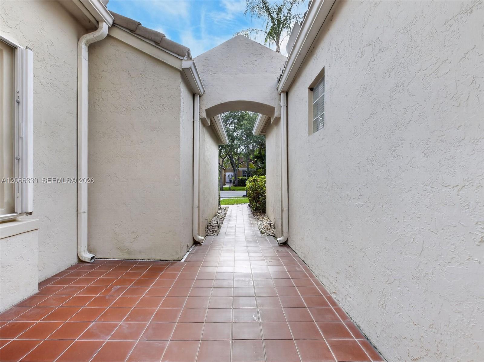 1520 Seabay Road Property Photo 19