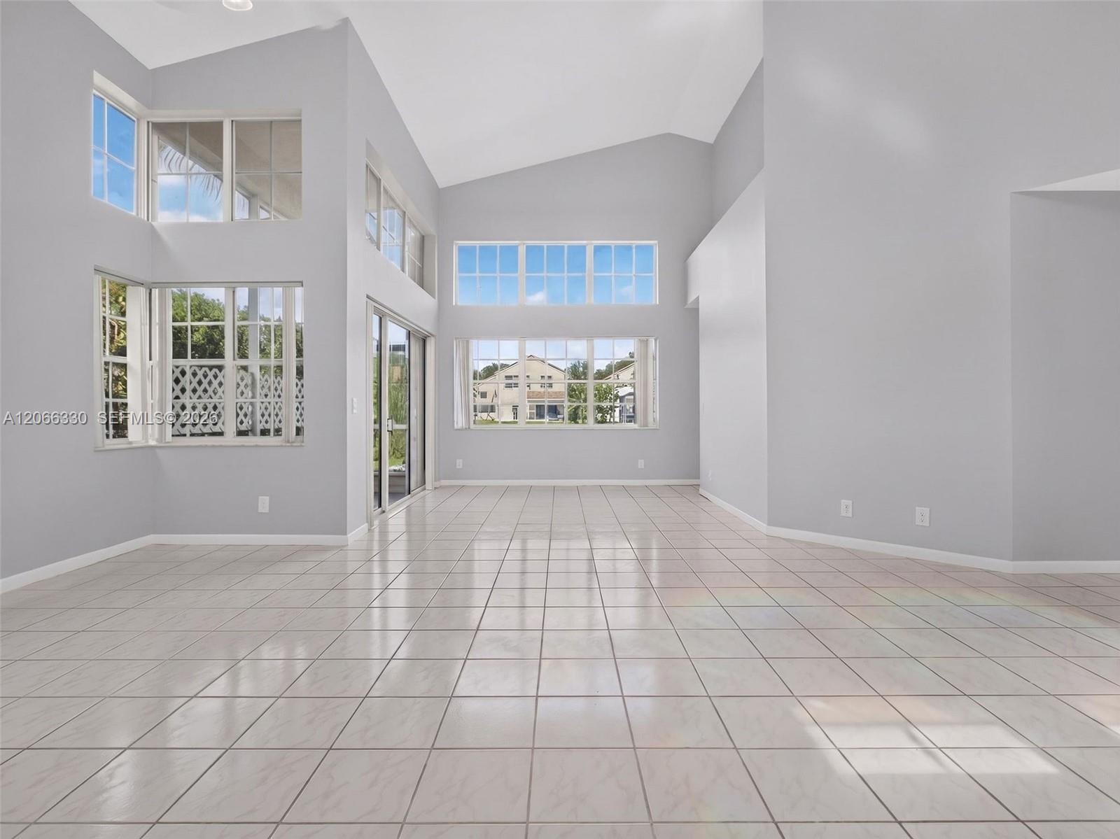 1520 Seabay Road Property Photo 38