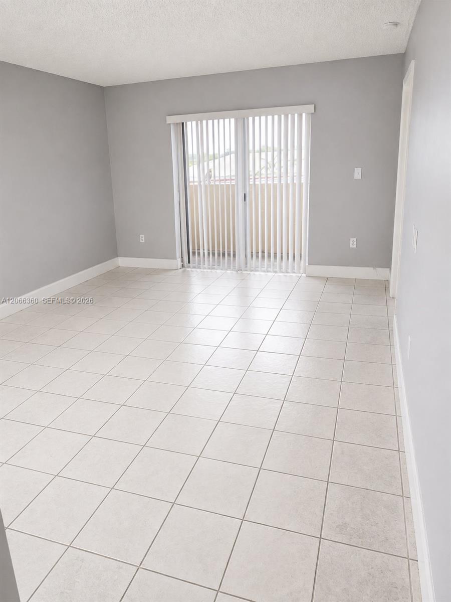 14951 Sw 82nd Lane 17-502 Property Photo 4
