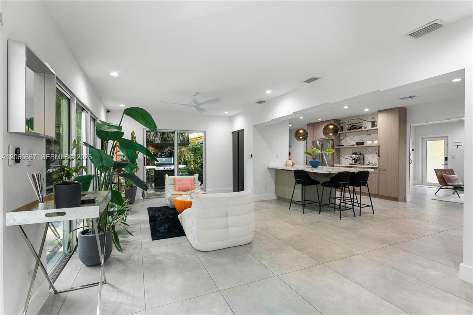11400 Griffing Boulevard Property Photo 16
