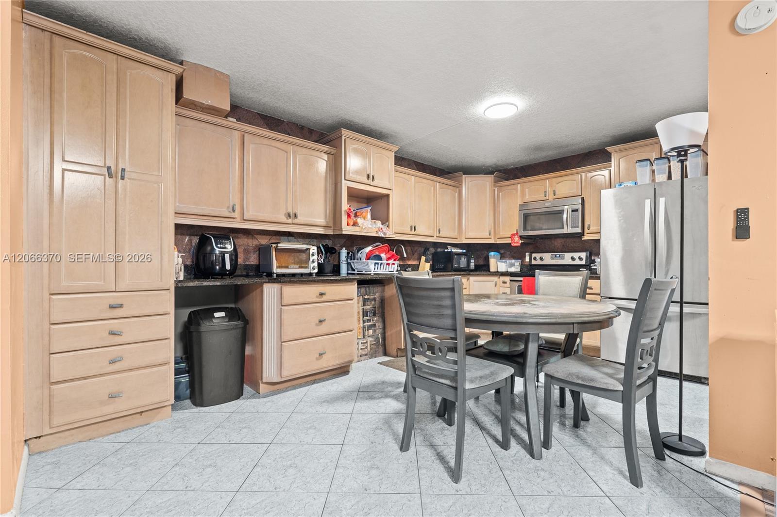 511 Shady Pine Way D1 Property Photo 4