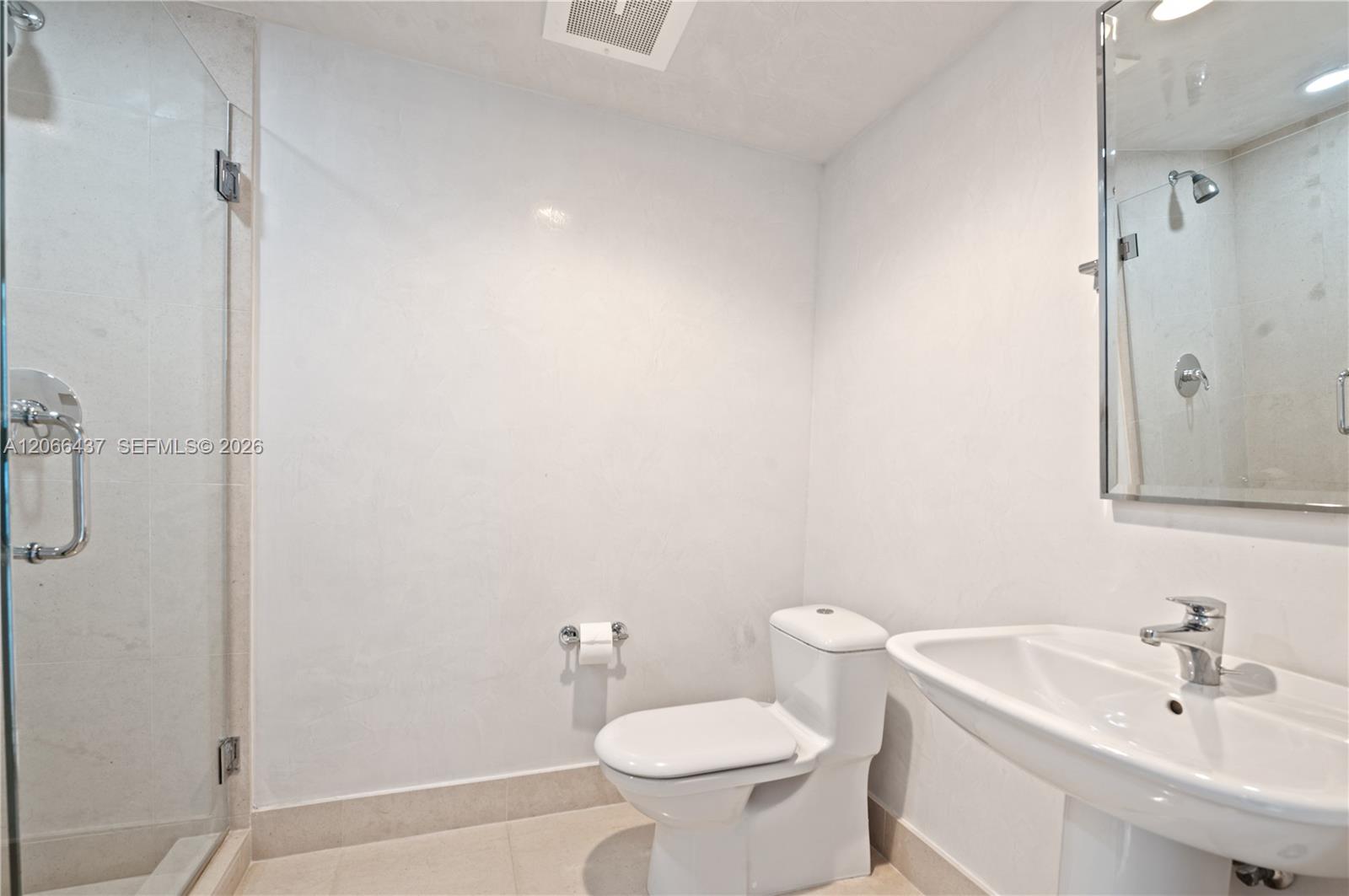 6899 Collins Avenue 702 Property Photo 13