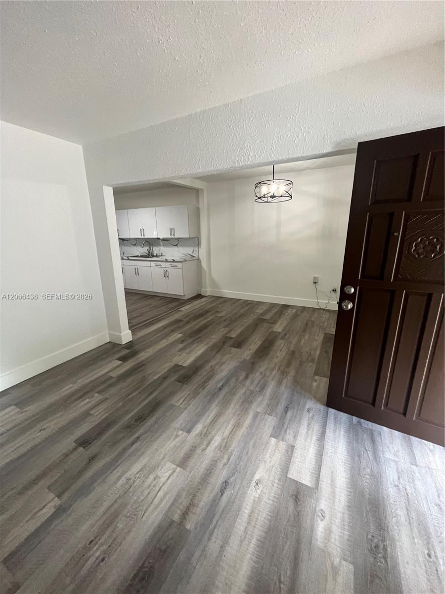 160 W 60th Street 0 Property Photo 14