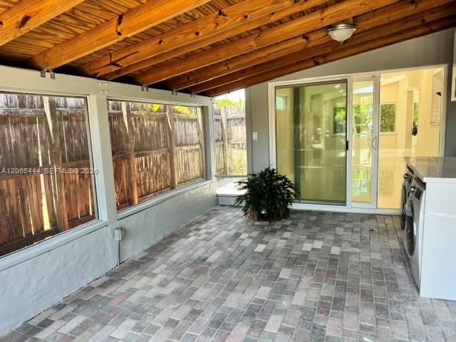 A12066444 Property Photo 10