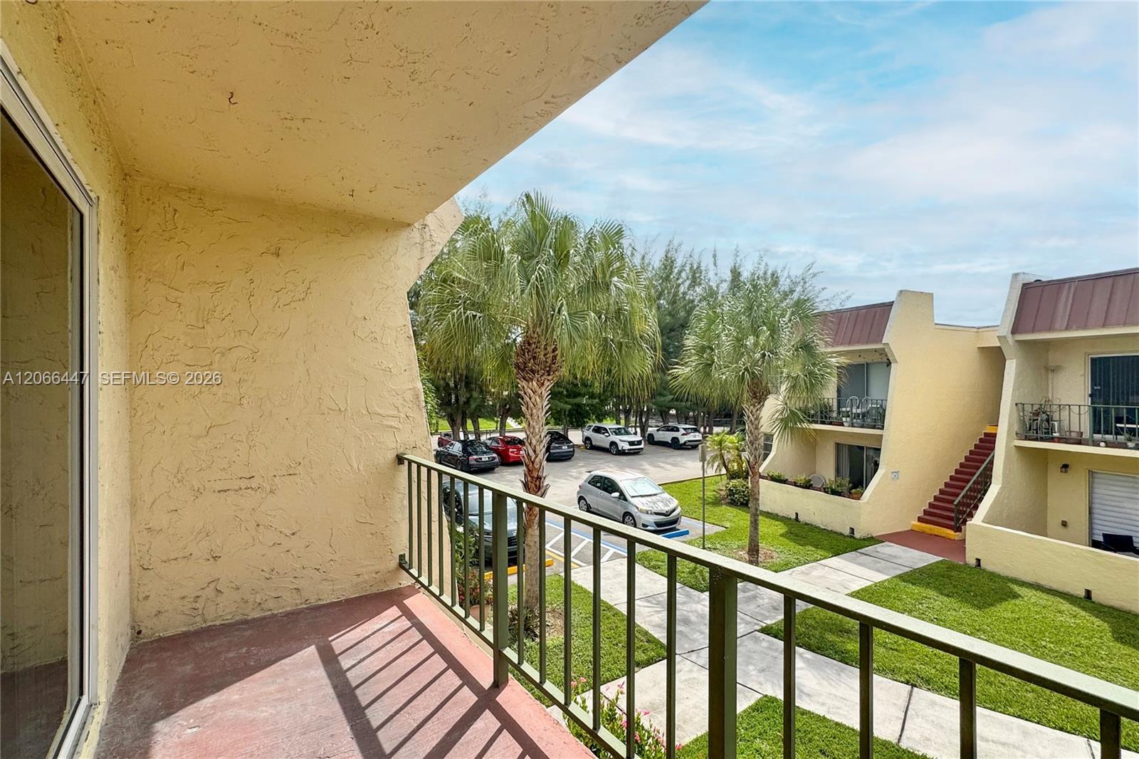 13898 Sw 90th Avenue 204-ee Property Photo 32