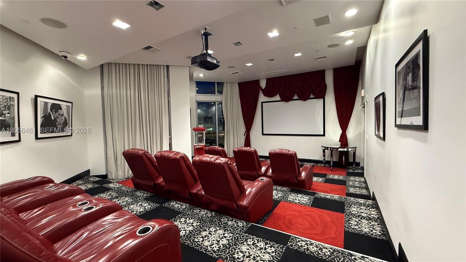 350 S Miami Avenue 304 Property Photo 13