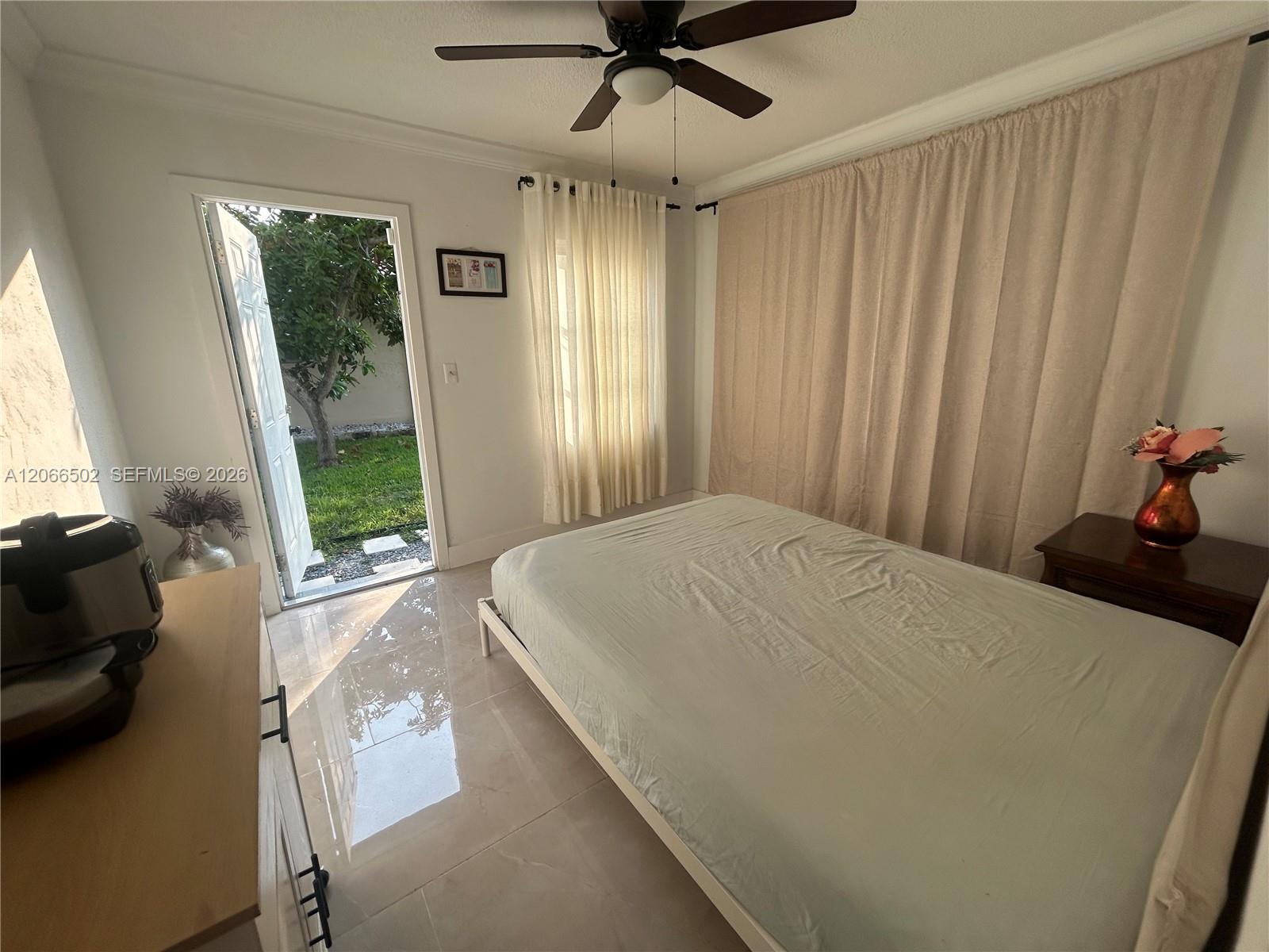 A12066502 Property Photo 5