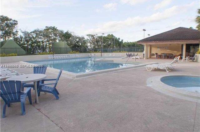 8830 Sw 123rd Court I303 Property Photo 5