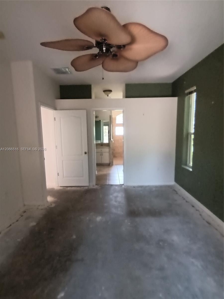 11270 Humber Road Property Photo 6