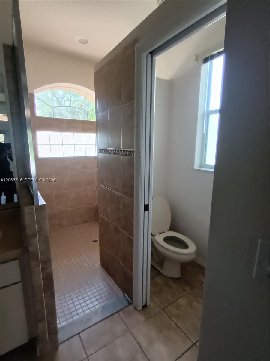 11270 Humber Road Property Photo 7