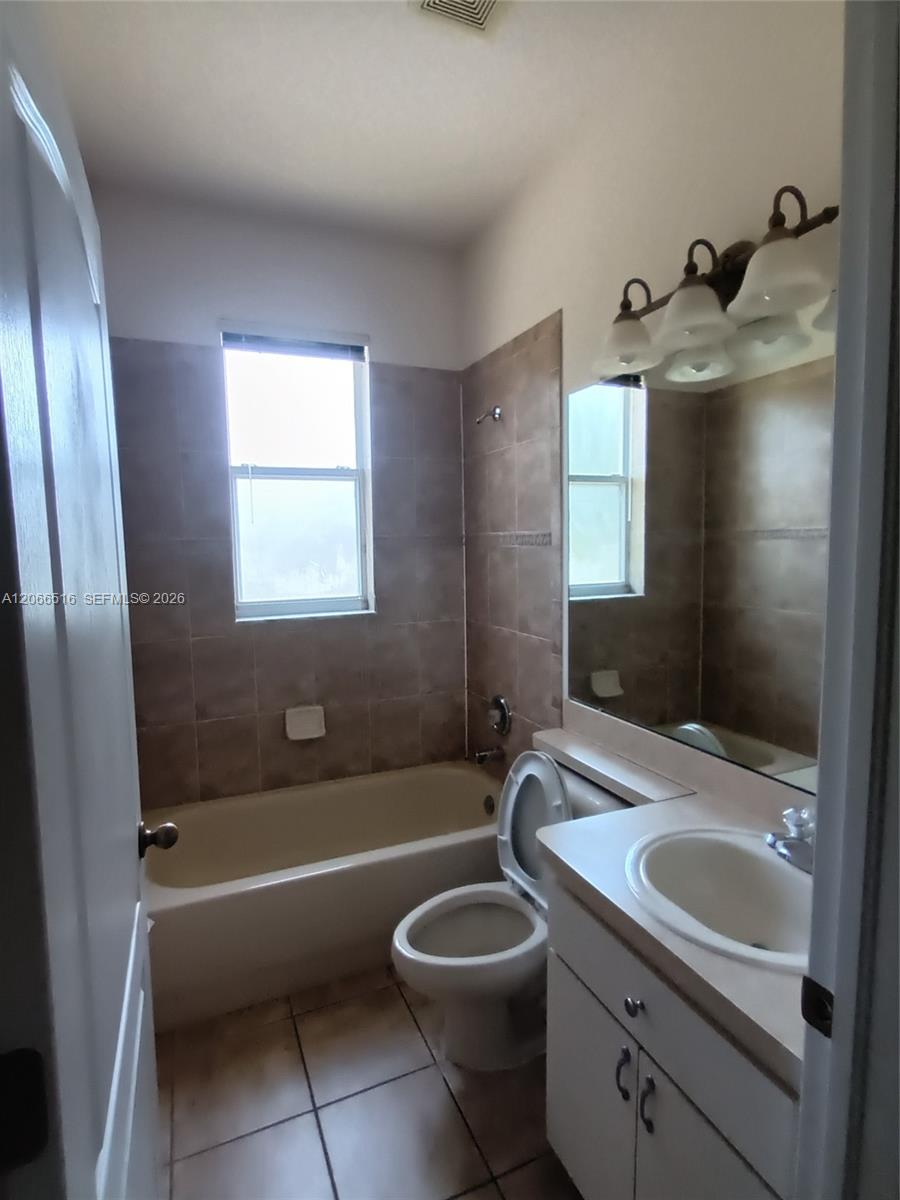 11270 Humber Road Property Photo 10