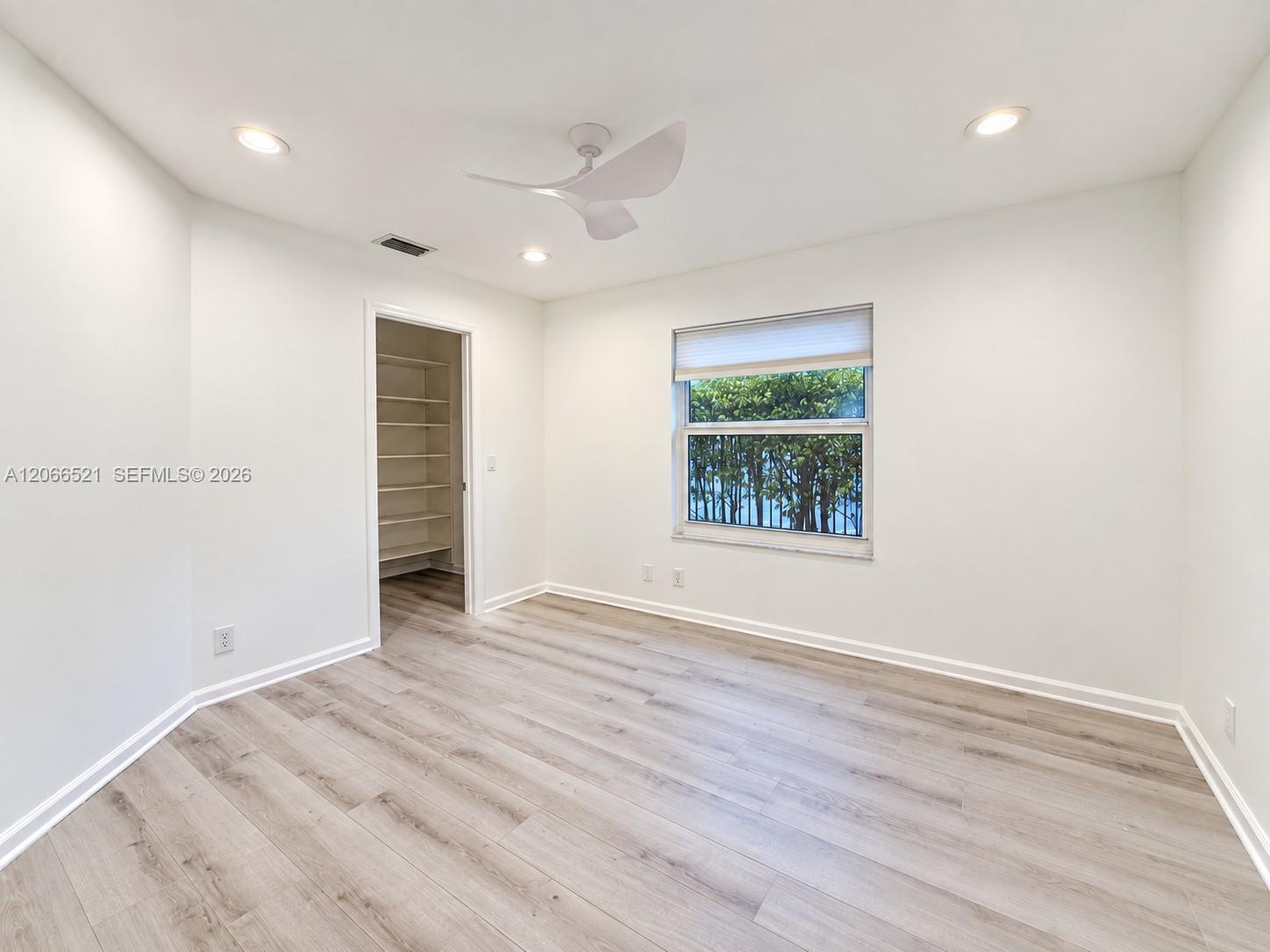 2616 Oakbrook Court Property Photo 36