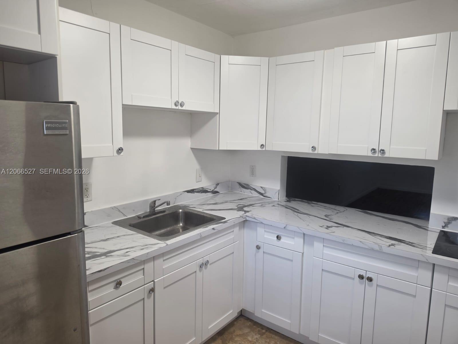 251 NE 187th Street 803 Property Photo 1