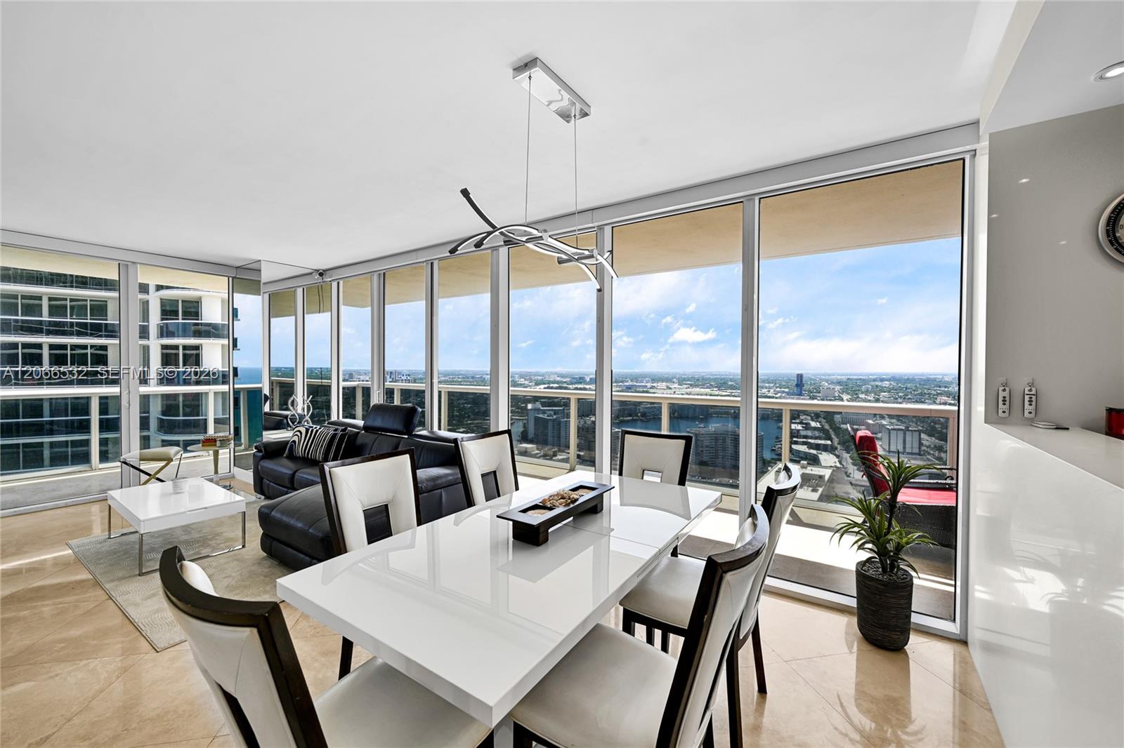 1830 S Ocean Drive 3606 Property Photo 8