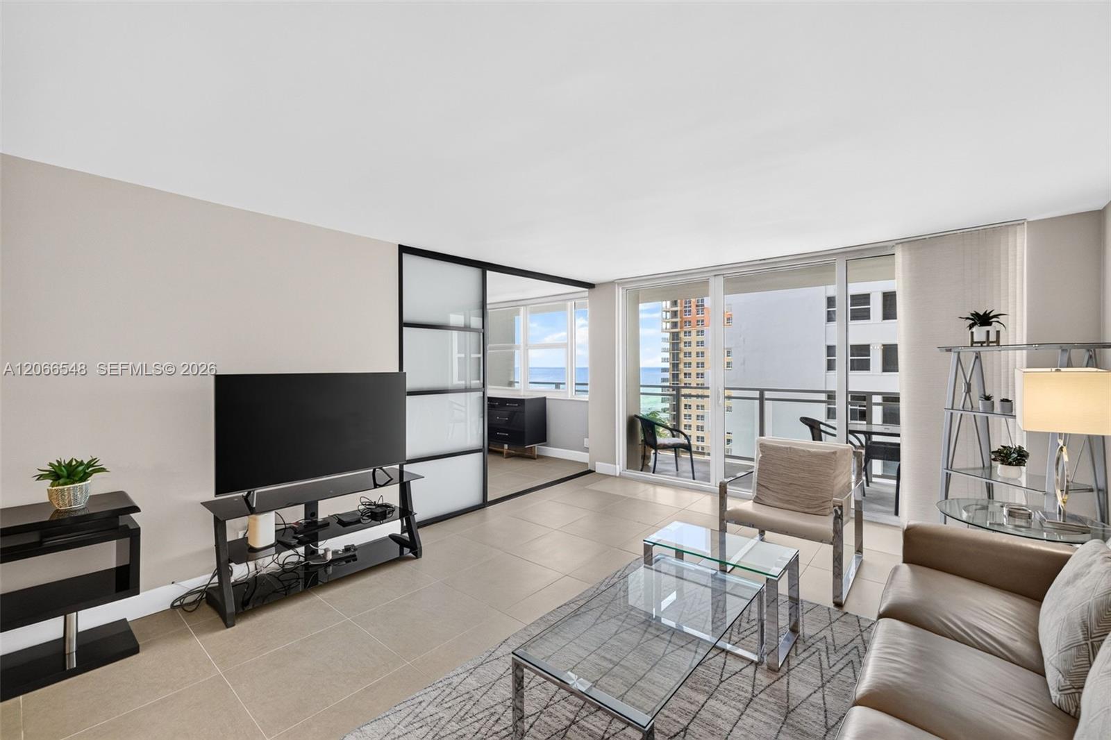 2030 S Ocean Drive 1218 Property Photo 12