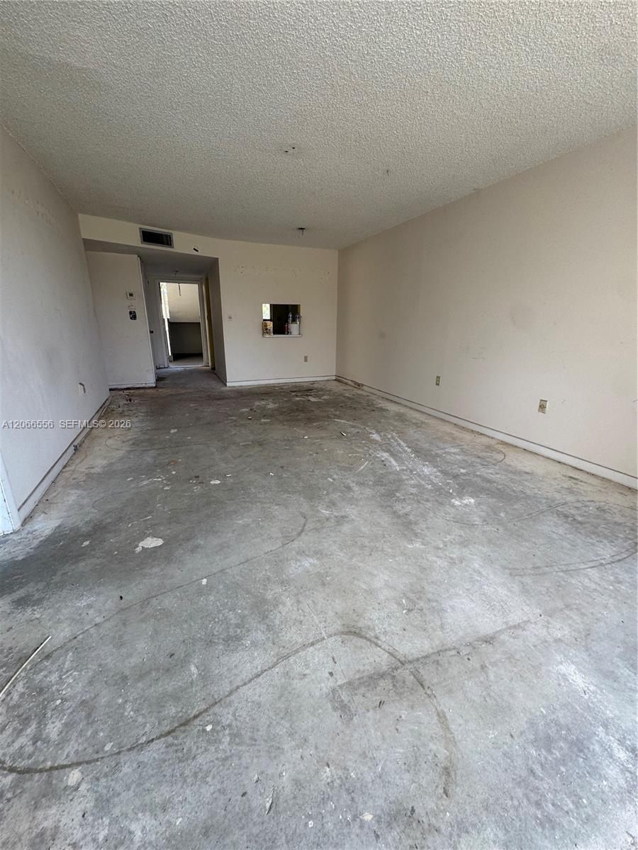 8325 Sunrise Lakes Boulevard 112