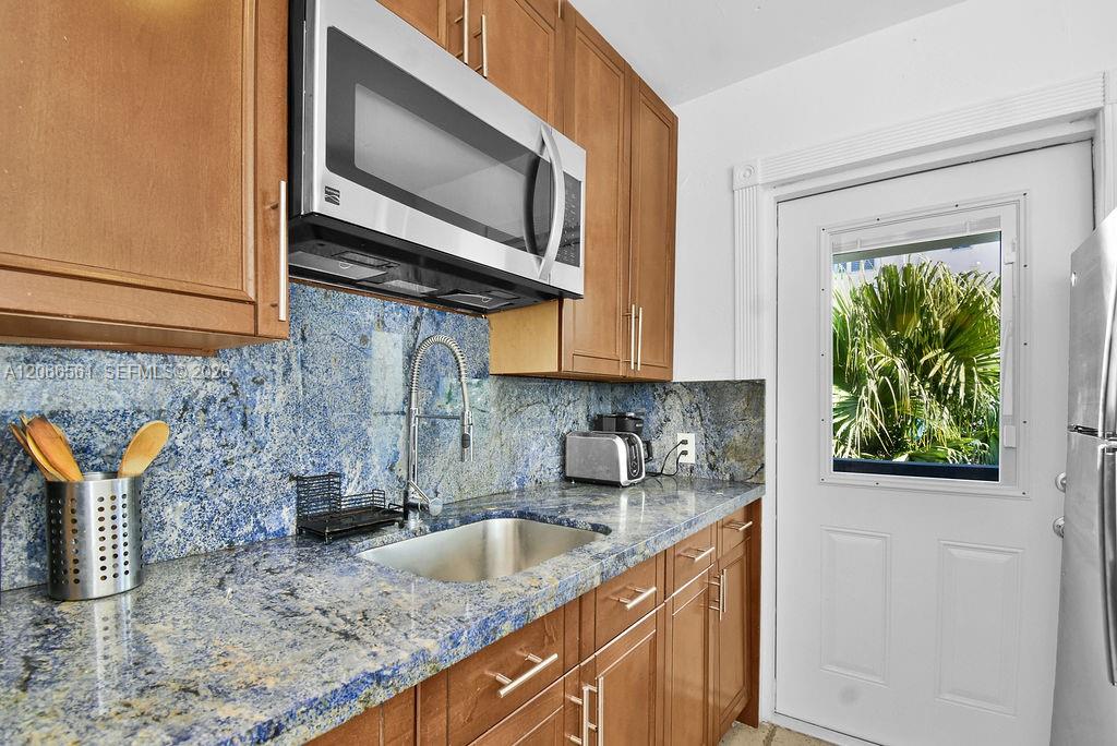759 Meridian Property Photo 7