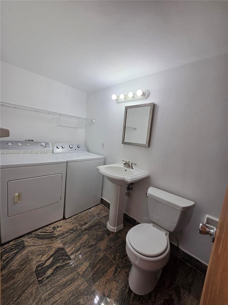 A12066564 Property Photo 8