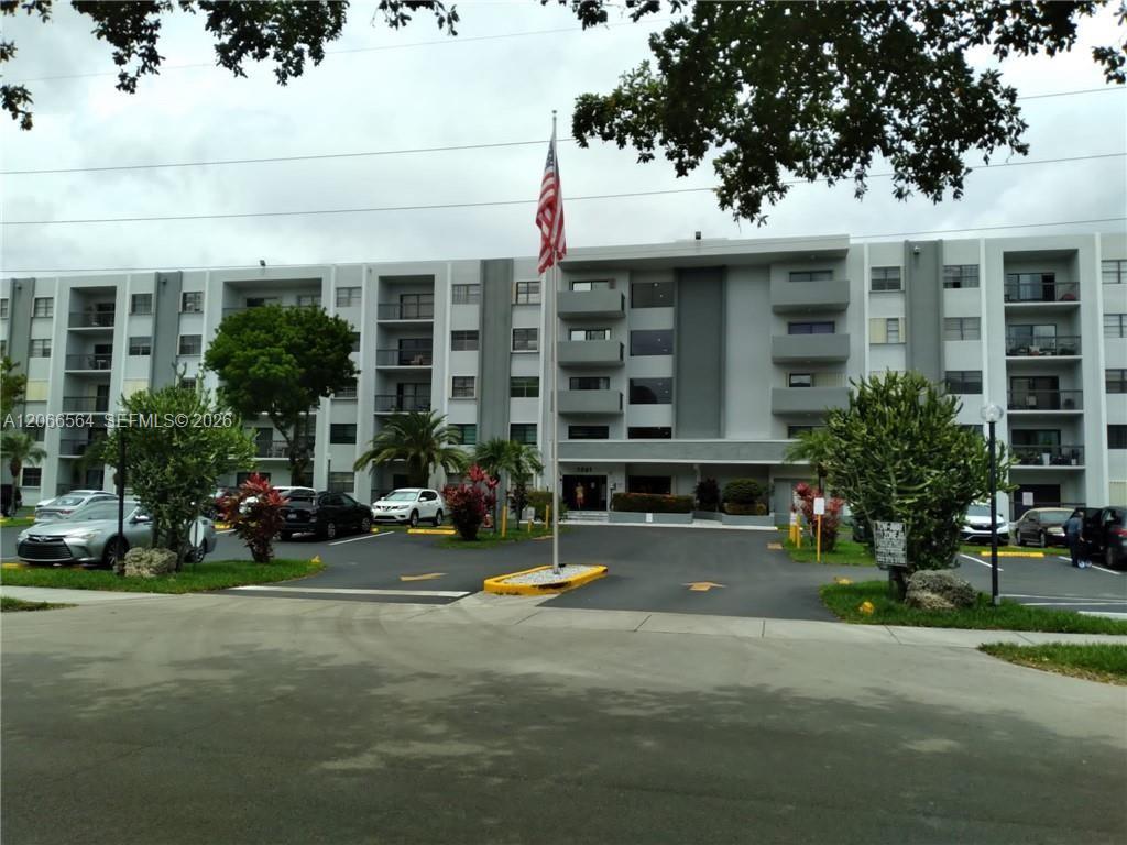 A12066564 Property Photo 19