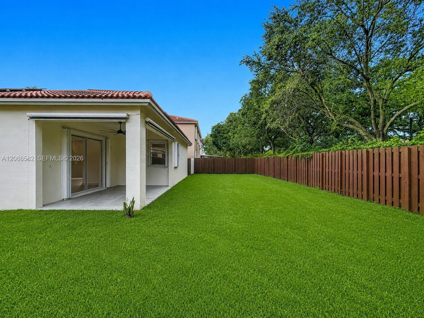 A12066582 Property Photo 5