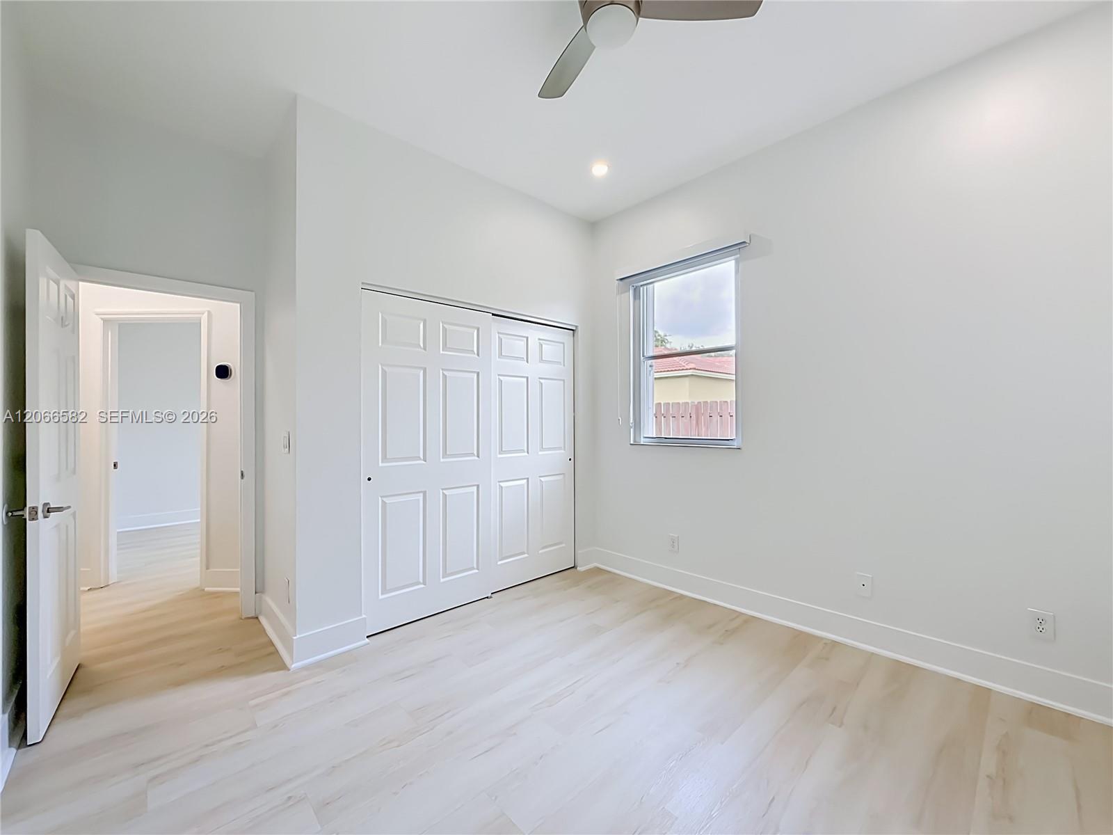 A12066582 Property Photo 19