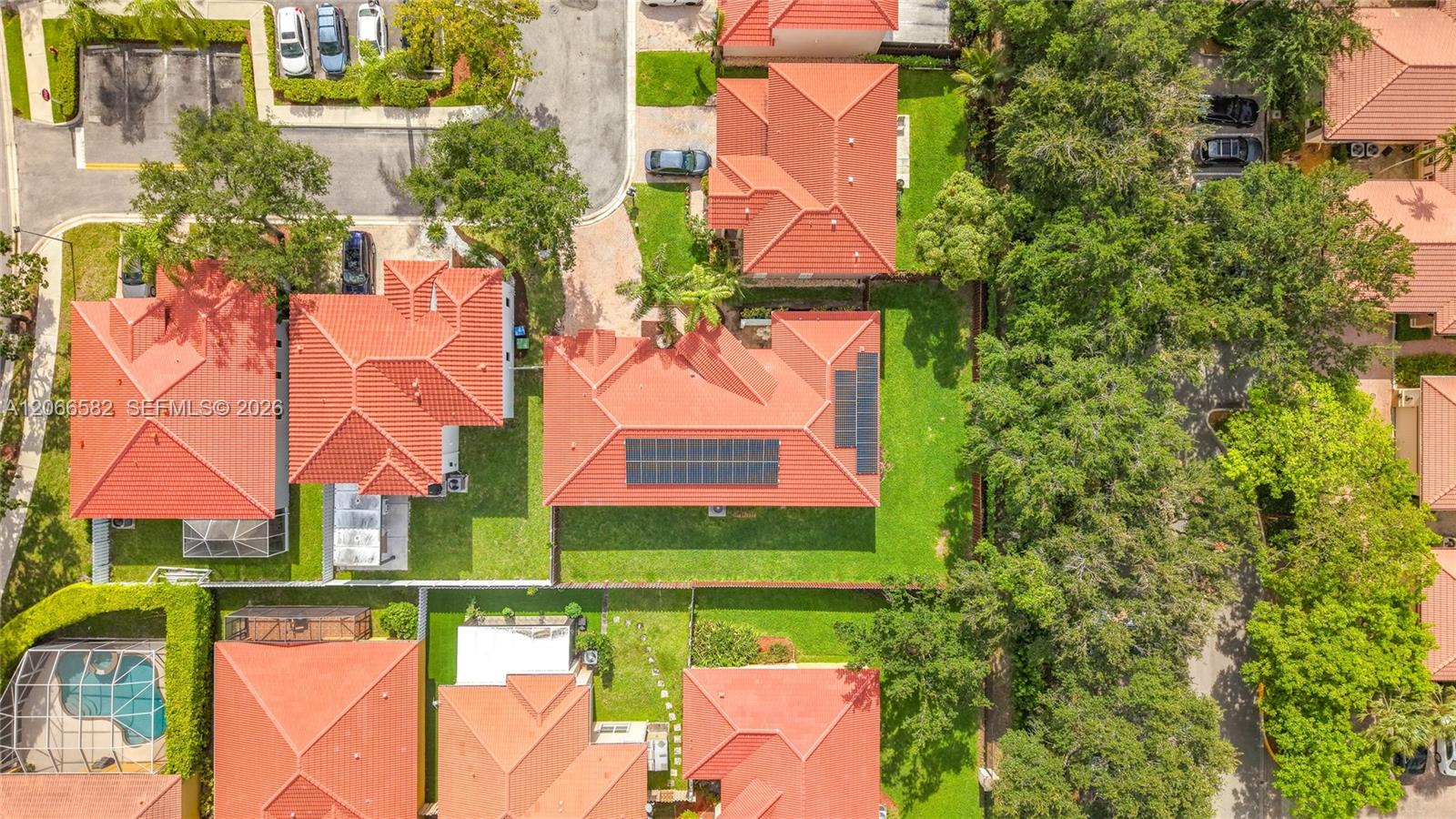 A12066582 Property Photo 39