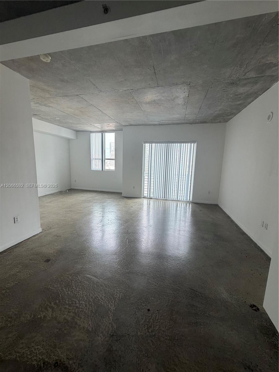 234 NE 3rd Street 1603 Property Photo 1