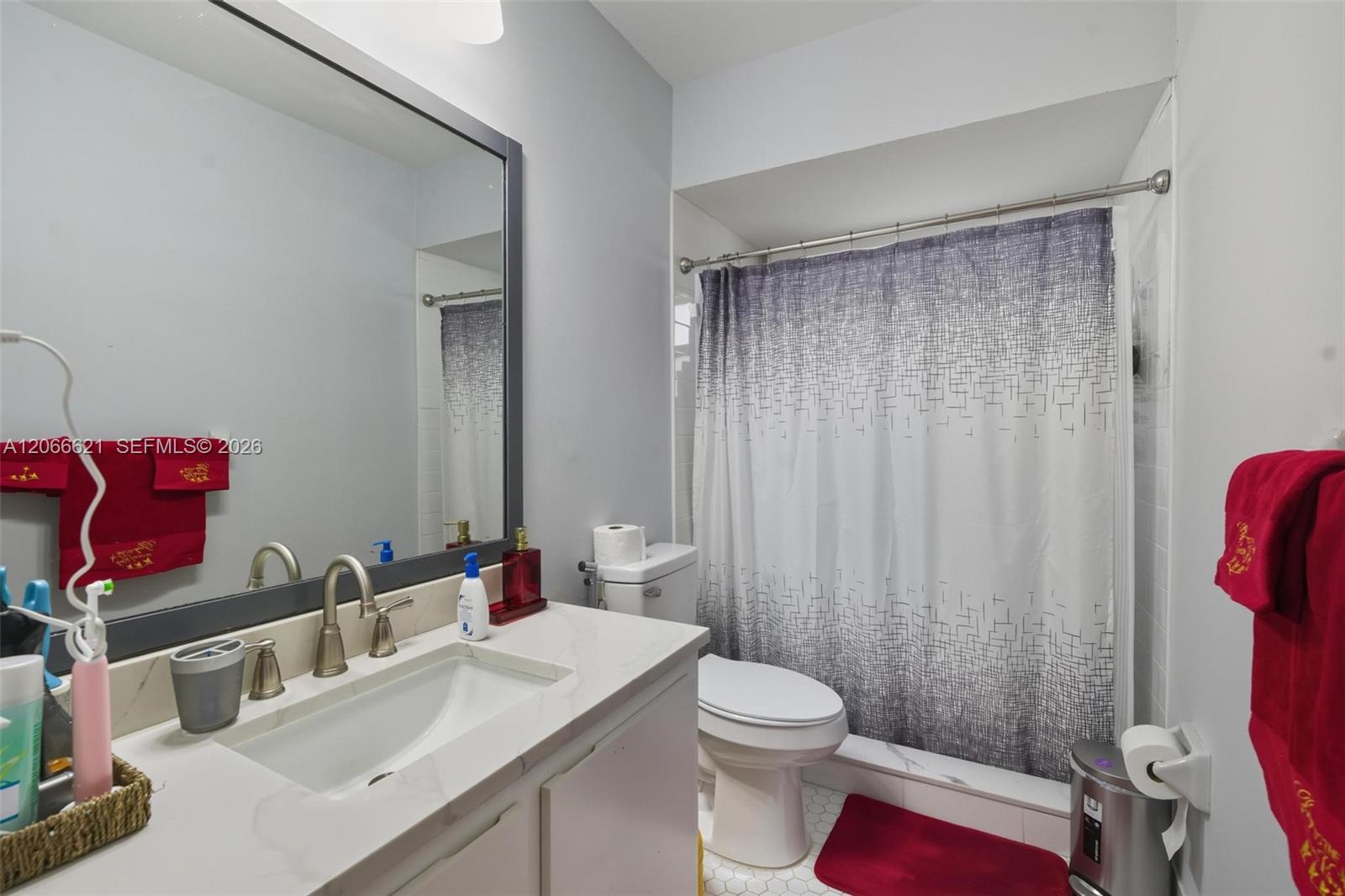 10308 Greenbriar Court Property Photo 16