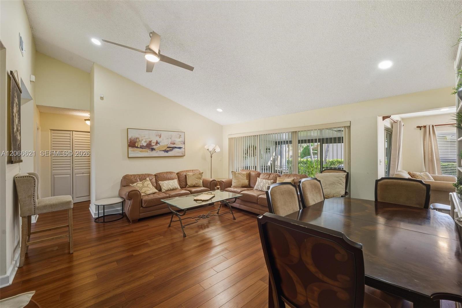 10308 Greenbriar Court Property Photo 19