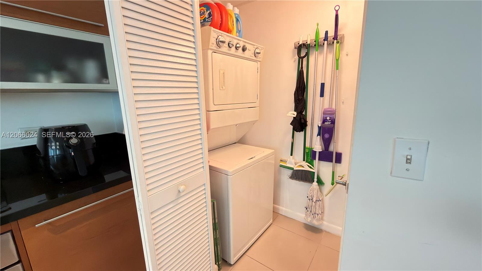 244 Biscayne Boulevard 808 Property Photo 16