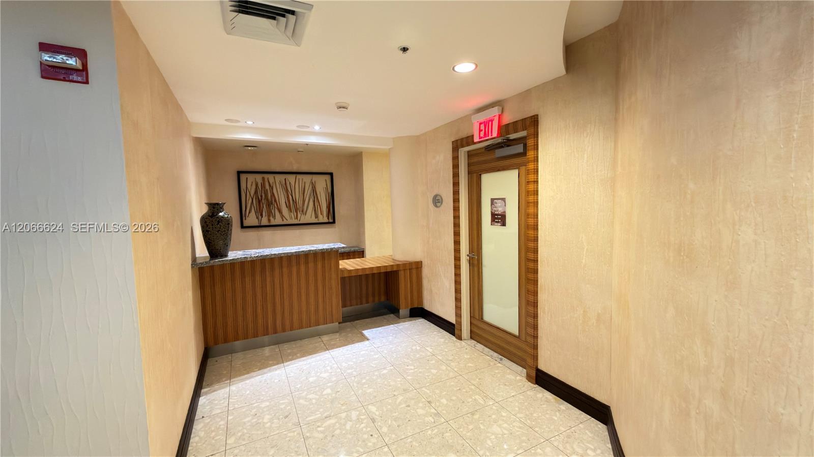 244 Biscayne Boulevard 808 Property Photo 37