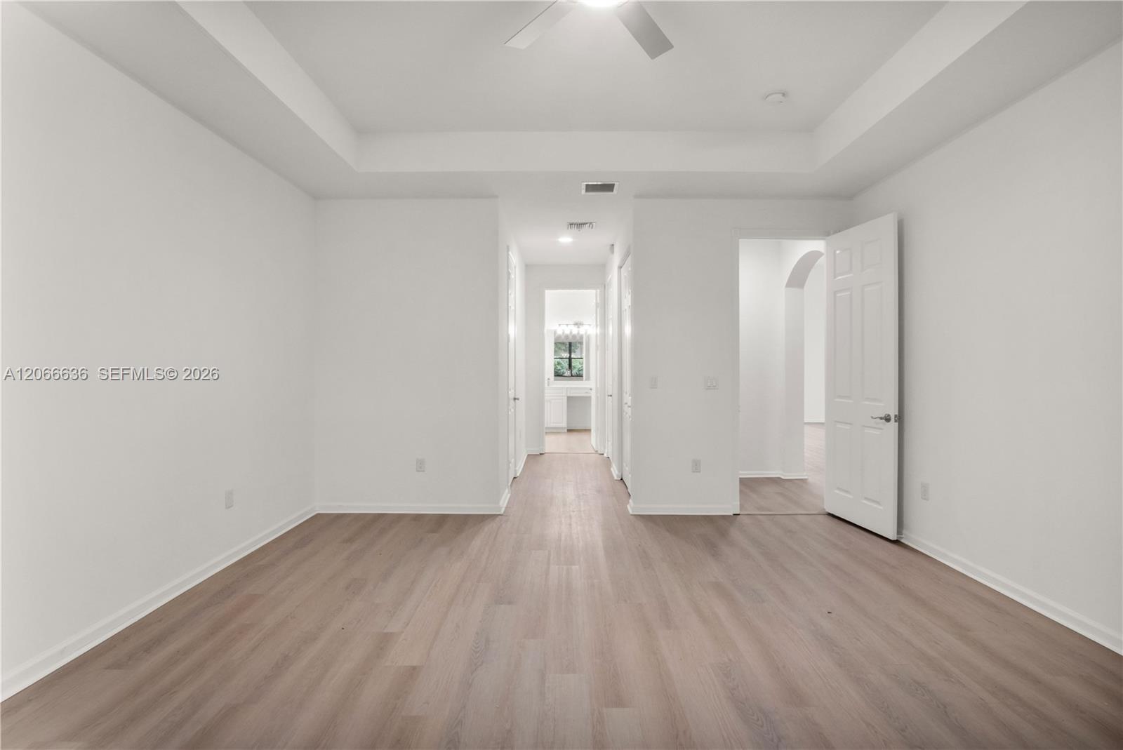 7747 Via Grande Property Photo 9