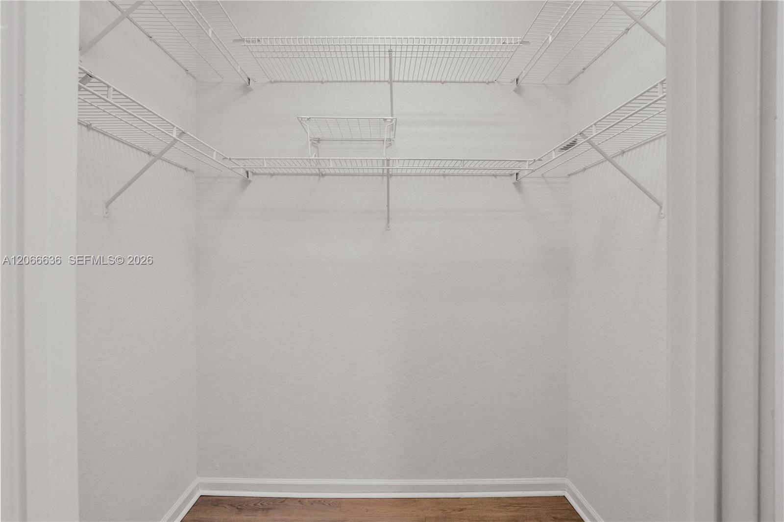 7747 Via Grande Property Photo 10