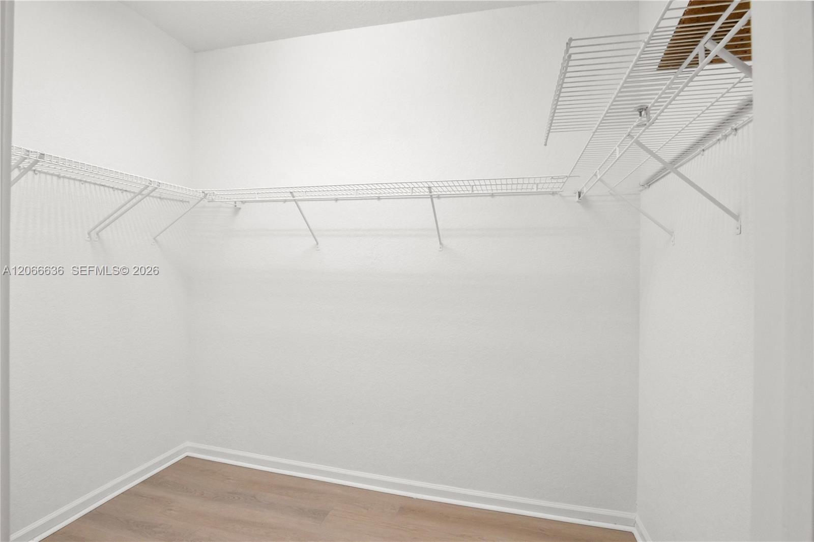 7747 Via Grande Property Photo 11