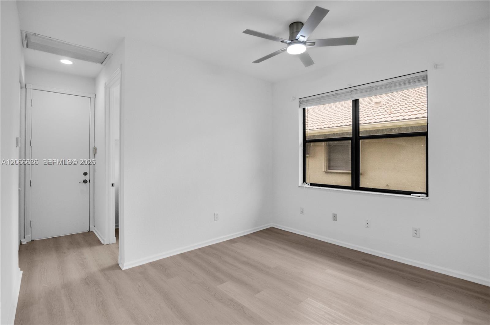 7747 Via Grande Property Photo 17