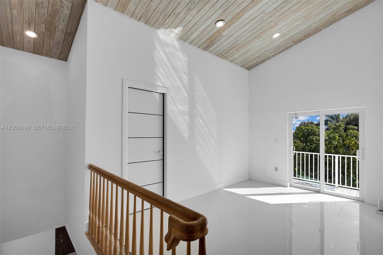 209 Corsair Road Property Photo 13