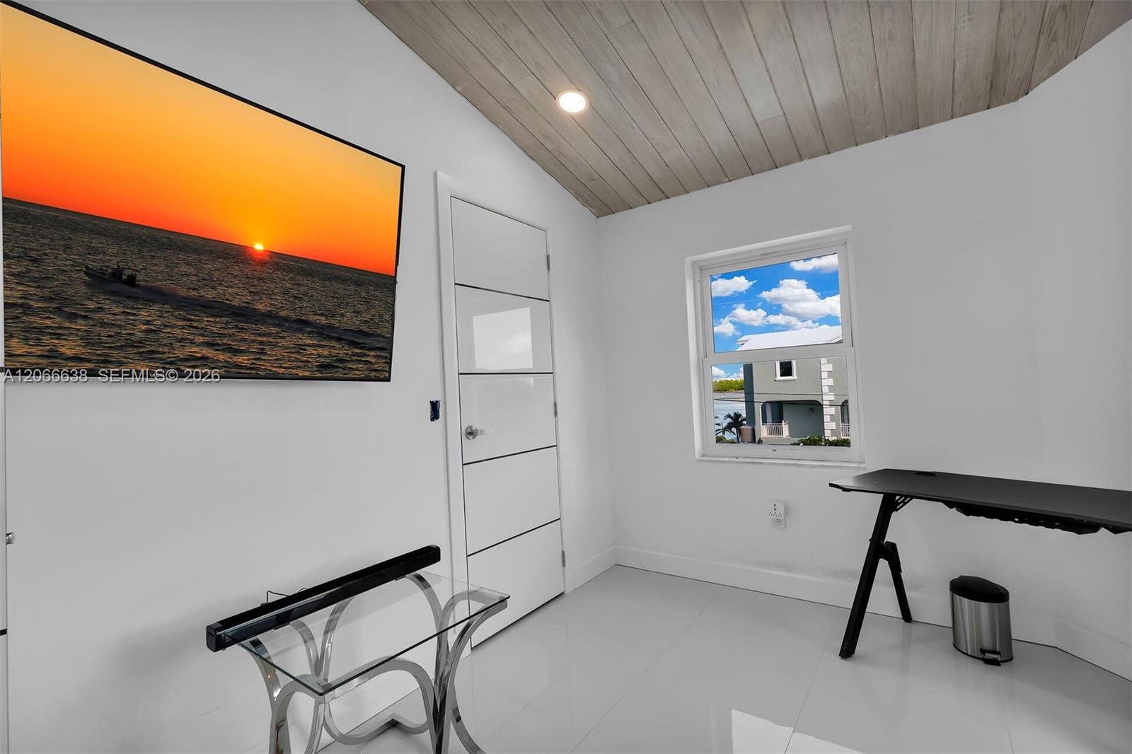 209 Corsair Road Property Photo 23