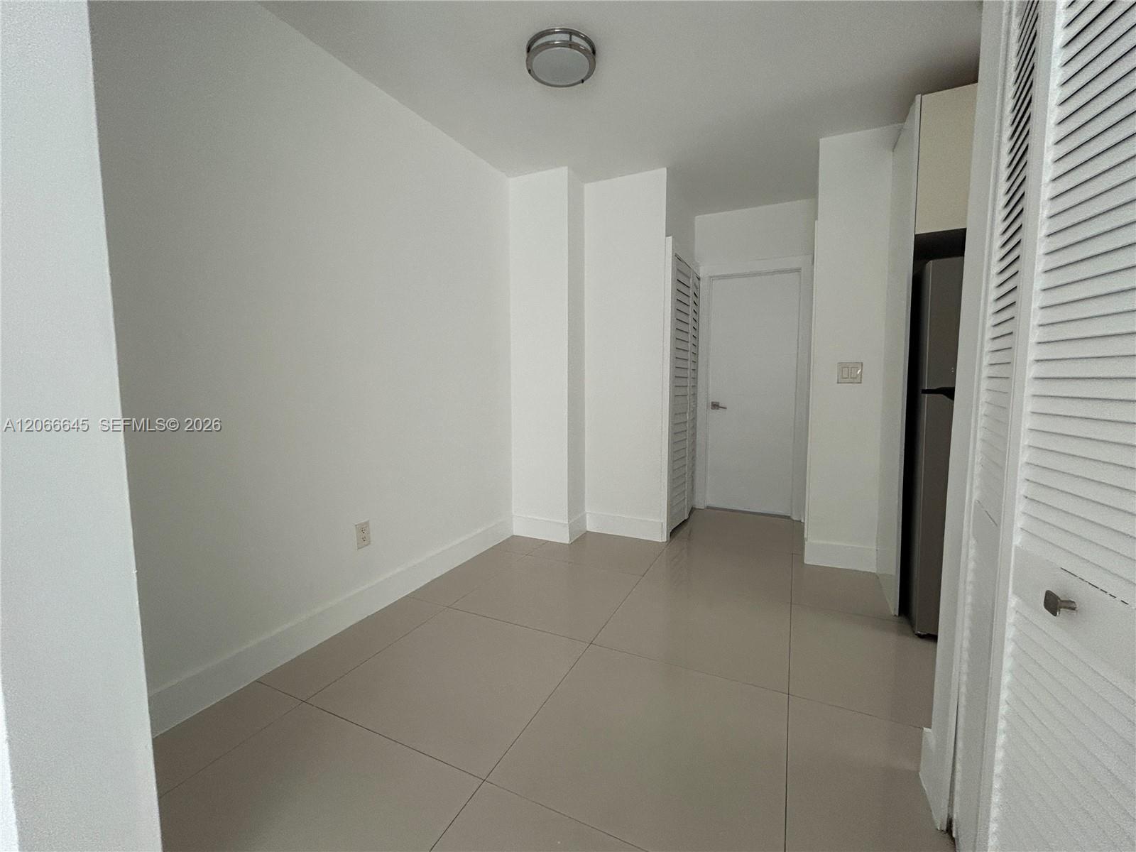 1890 Nw 35 Street 7 Property Photo 5
