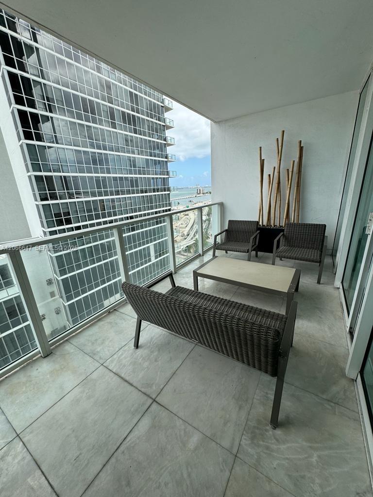 1040 Biscayne Boulevard 1505 Property Photo 2