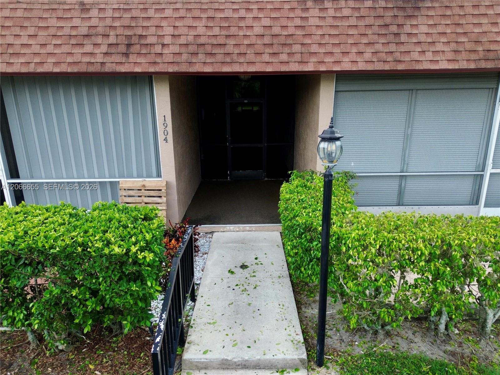 1904 Palmland Drive 3 Property Photo 2