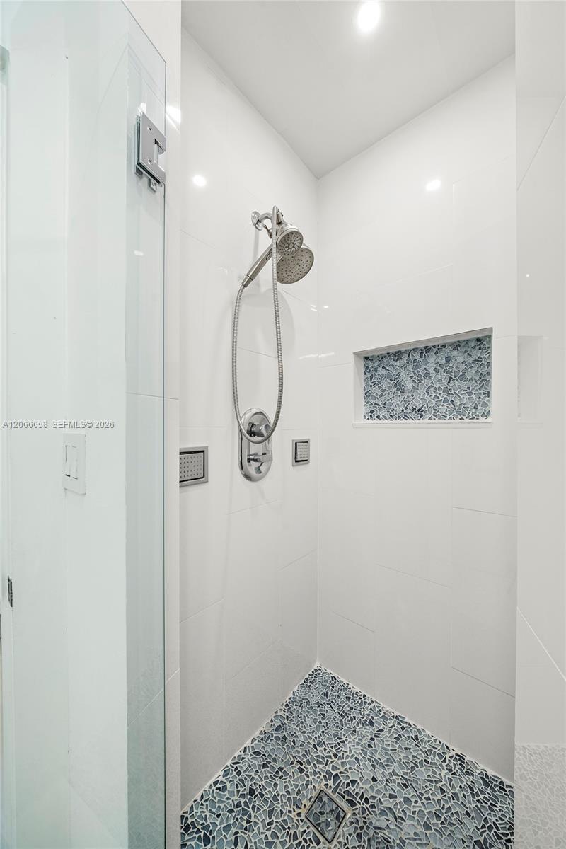 8844 Abbott Avenue Property Photo 26