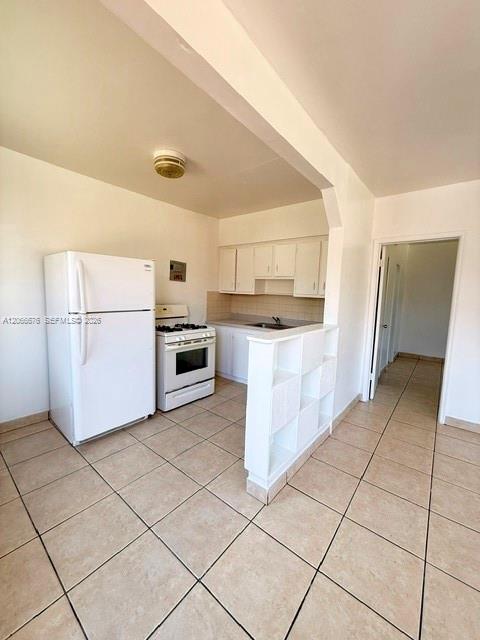 A12066676 Property Photo 2