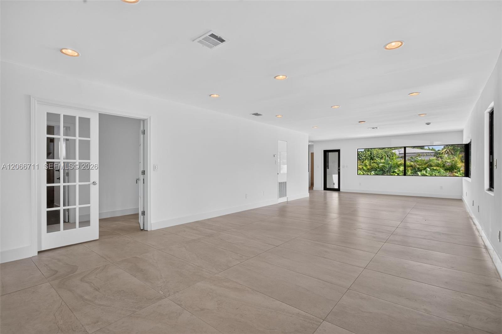 1215 Ne 110th Street Property Photo 5